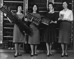 Primeras 4 mujeres en tecnología, USA